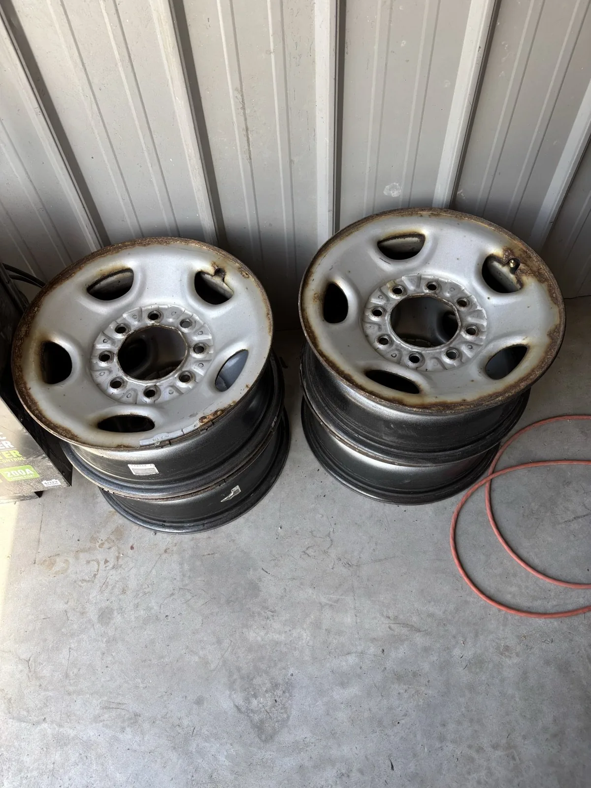 Truck wheels before blasting
